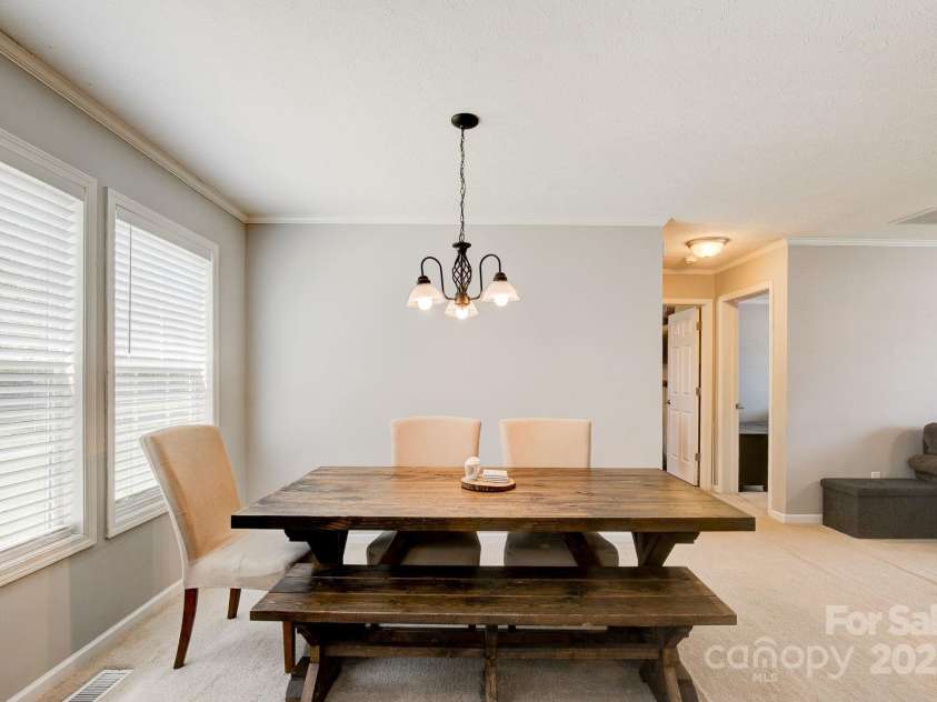 179 Youngs Bend Road, Kershaw, SC 29067.  MLS# CAR4293824, YatesRealty ID 33199. 