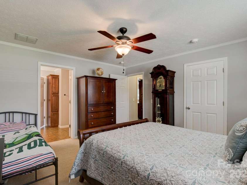 179 Youngs Bend Road, Kershaw, SC 29067.  MLS# CAR4293824, YatesRealty ID 33199. 