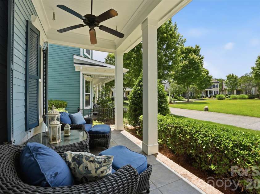 21903 Riddles Court, Cornelius, NC 28031.  MLS# CAR4385261, YatesRealty ID 33199. 