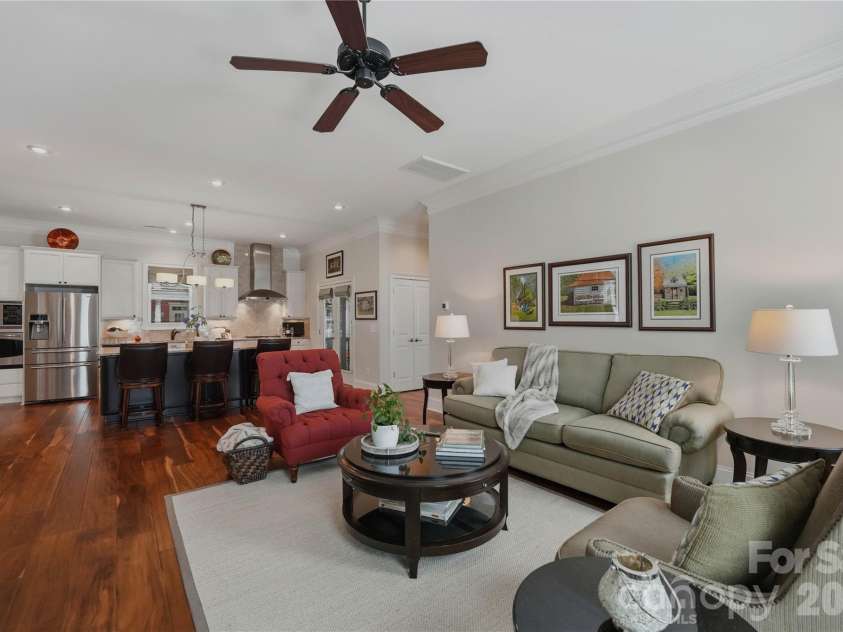 21903 Riddles Court, Cornelius, NC 28031.  MLS# CAR4385261, YatesRealty ID 33199. 