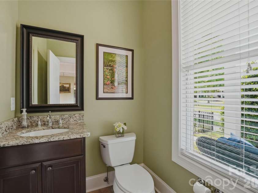21903 Riddles Court, Cornelius, NC 28031.  MLS# CAR4385261, YatesRealty ID 33199. 