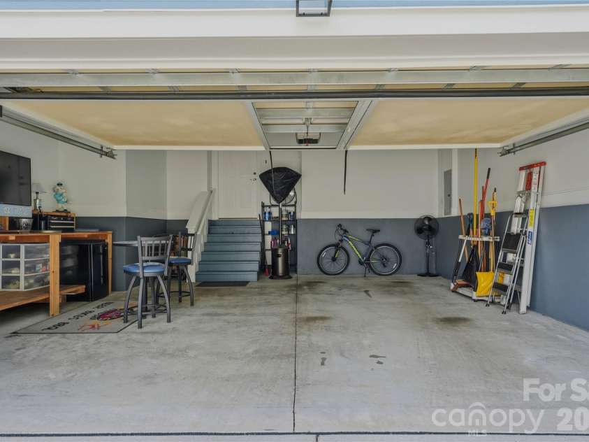 21903 Riddles Court, Cornelius, NC 28031.  MLS# CAR4385261, YatesRealty ID 33199. 