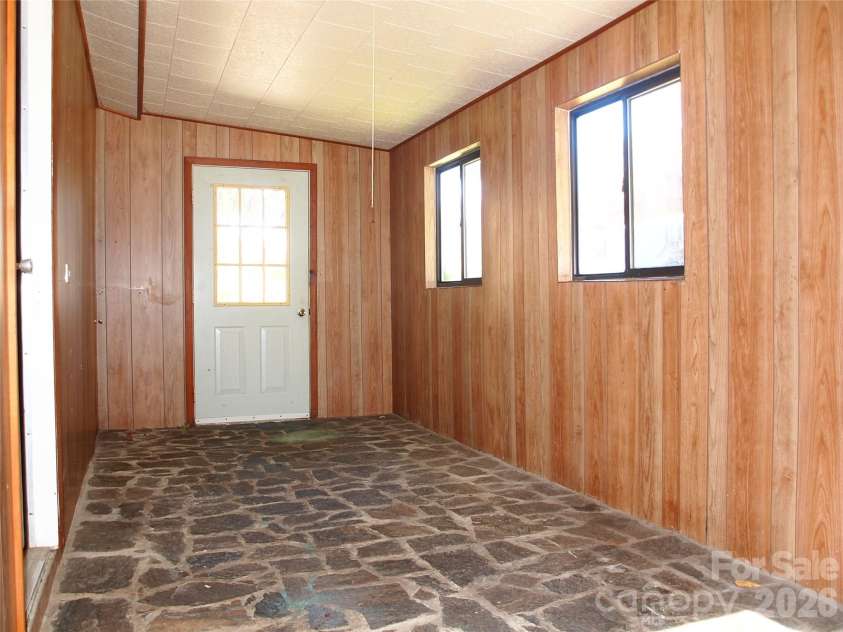 9 Smokey Cove Road, Canton, NC 28716.  MLS# CAR4314818, YatesRealty ID 332. 