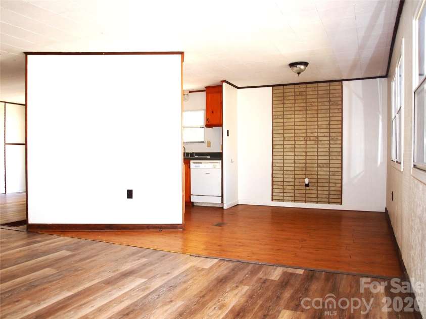 9 Smokey Cove Road, Canton, NC 28716.  MLS# CAR4314818, YatesRealty ID 332. 