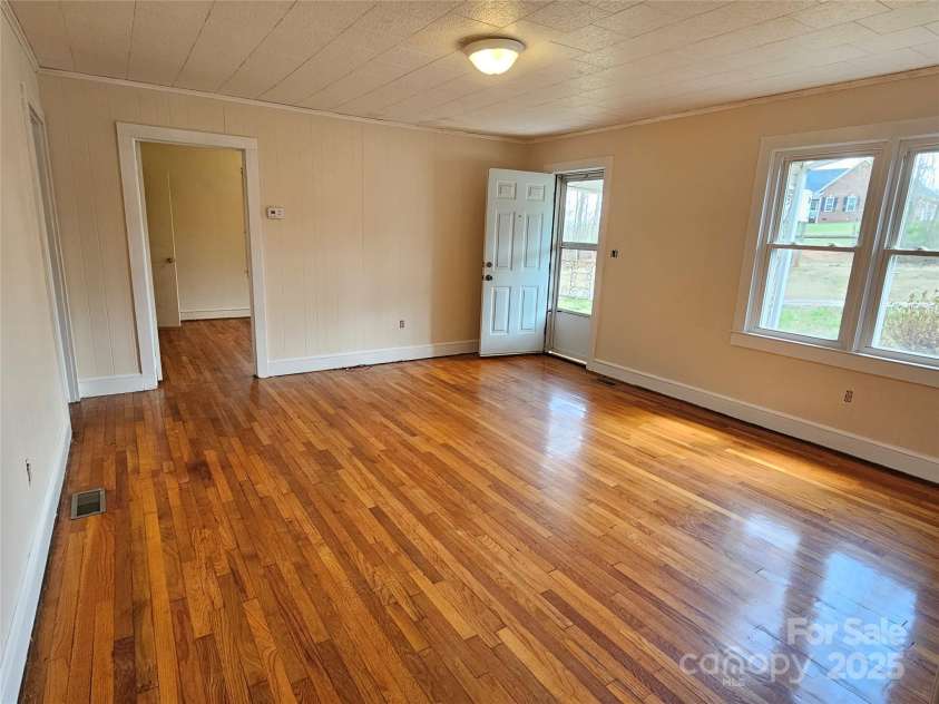 1028 Greer Street, Granite Falls, NC 28630.  MLS# CAR4238595, YatesRealty ID 3320. 