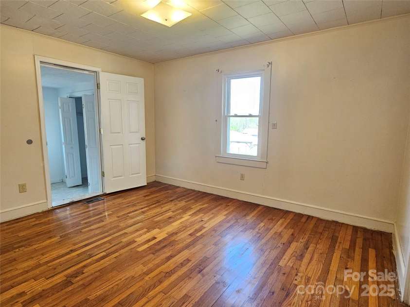 1028 Greer Street, Granite Falls, NC 28630.  MLS# CAR4238595, YatesRealty ID 3320. 