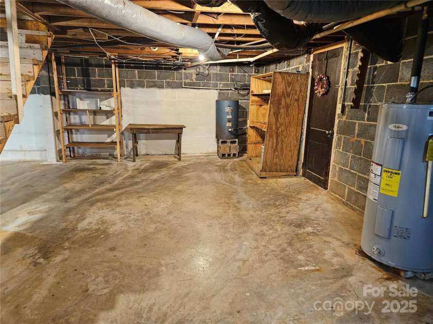 1028 Greer Street, Granite Falls, NC 28630.  MLS# CAR4238595, YatesRealty ID 3320. 
