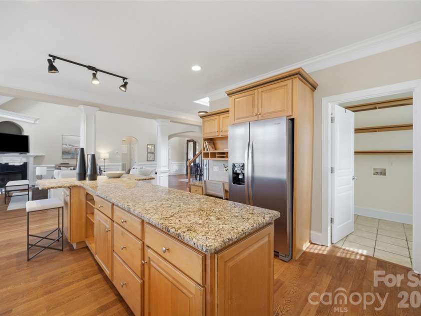 2409 Valelake Road, York, SC 29745.  MLS# CAR4345381, YatesRealty ID 3320. Kitchen