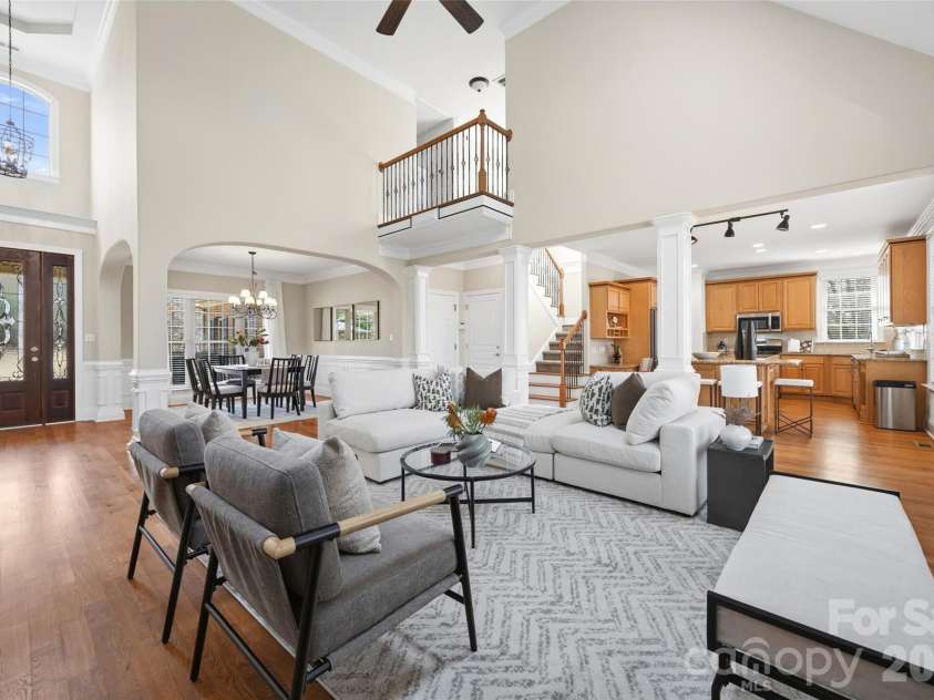 2409 Valelake Road, York, SC 29745.  MLS# CAR4345381, YatesRealty ID 3320. Living Room