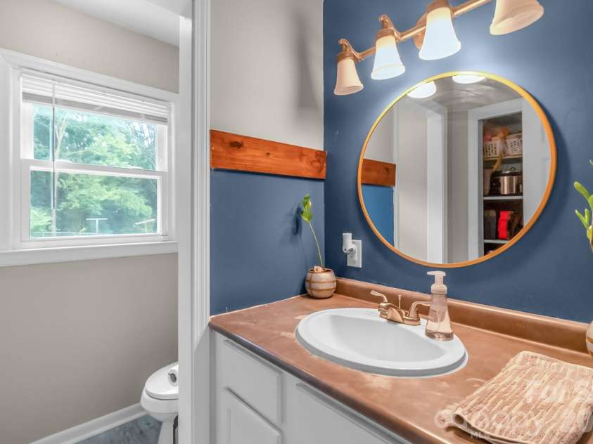 127 Ridge Run, Marshville, NC 28103.  MLS# CAR4393134, YatesRealty ID 33200. 