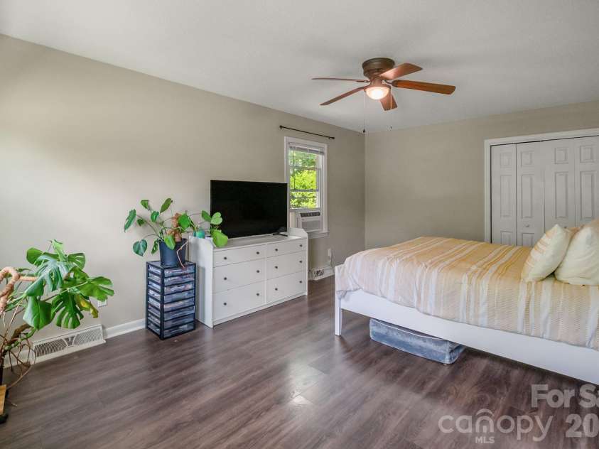 127 Ridge Run, Marshville, NC 28103.  MLS# CAR4393134, YatesRealty ID 33200. 