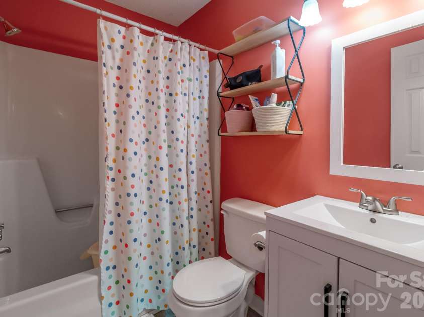 127 Ridge Run, Marshville, NC 28103.  MLS# CAR4393134, YatesRealty ID 33200. 