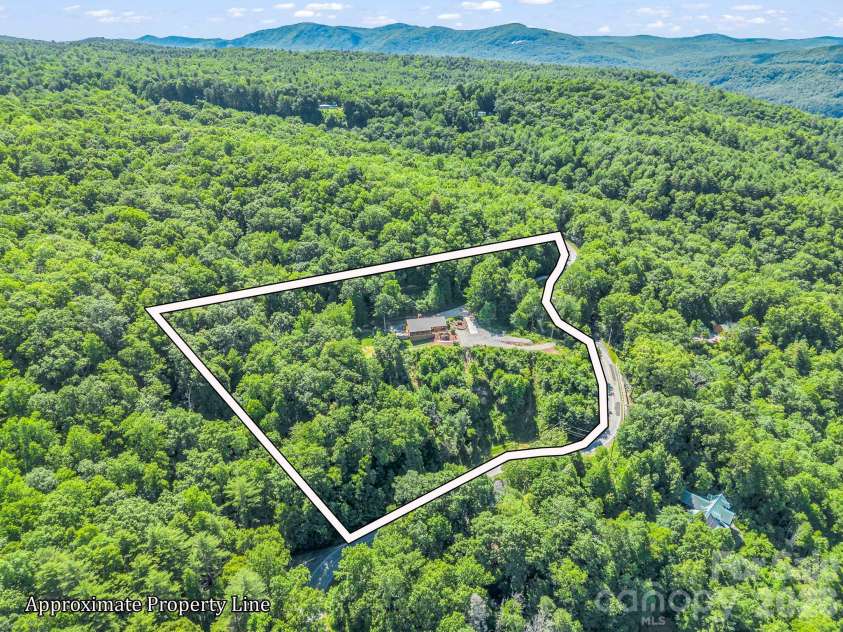 1025 Jeter Mountain Road, Penrose, NC 28766.  MLS# CAR4397105, YatesRealty ID 33202. Approximate property lines