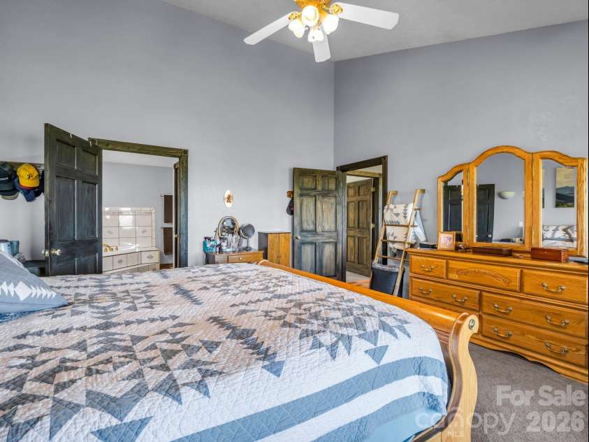 1025 Jeter Mountain Road, Penrose, NC 28766.  MLS# CAR4397105, YatesRealty ID 33202. Primary ensuite