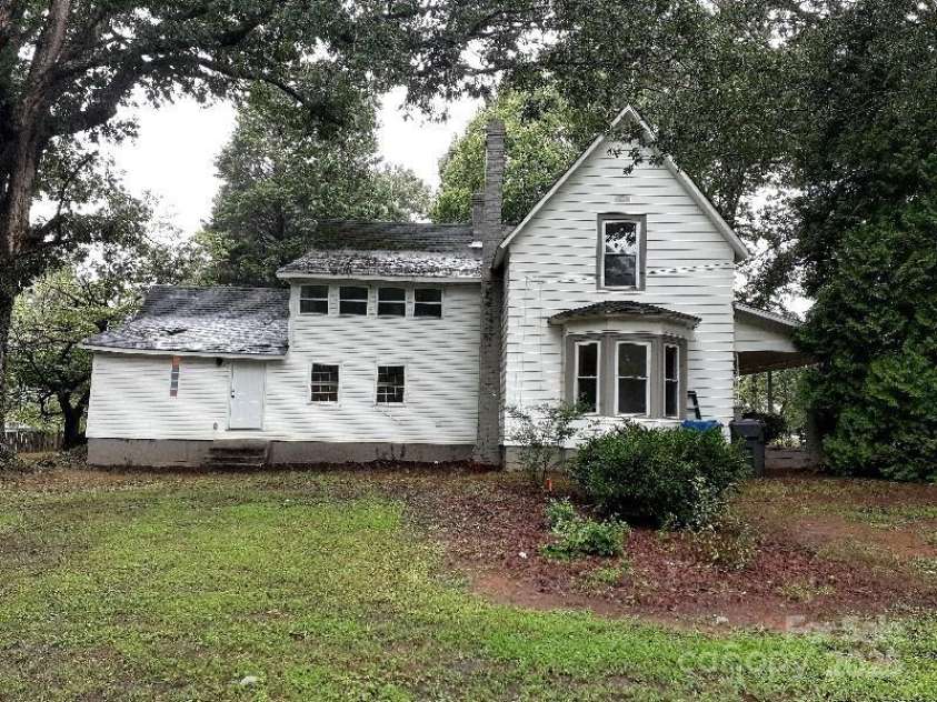 310 Church Street, Troutman, NC 28166.  MLS# CAR4291387, YatesRealty ID 33202. 