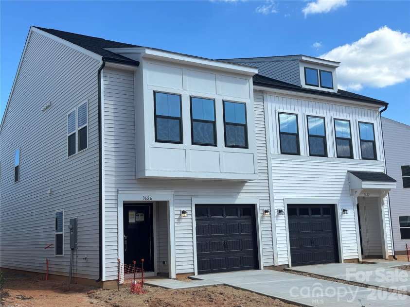 3626 Teslow Drive, Charlotte, NC 28215.  MLS# CAR4387367, YatesRealty ID 33204. 