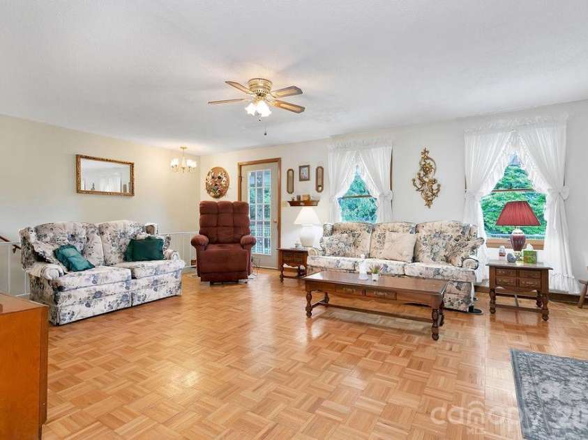 106 Flora Lina Drive, Brevard, NC 28712.  MLS# CAR4397002, YatesRealty ID 33206. 