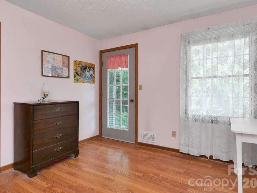 106 Flora Lina Drive, Brevard, NC 28712.  MLS# CAR4397002, YatesRealty ID 33206. 