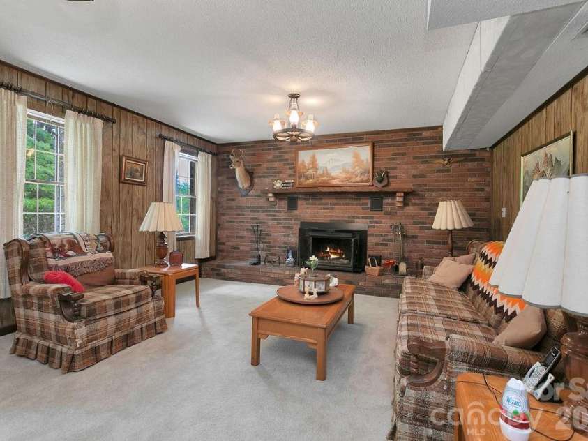 106 Flora Lina Drive, Brevard, NC 28712.  MLS# CAR4397002, YatesRealty ID 33206. 