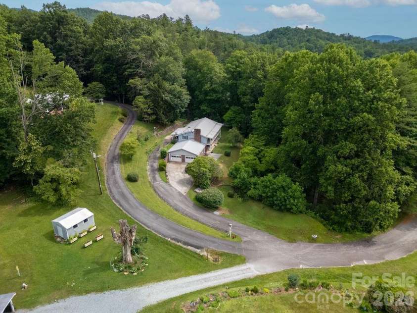 106 Flora Lina Drive, Brevard, NC 28712.  MLS# CAR4397002, YatesRealty ID 33206. Excellent Location