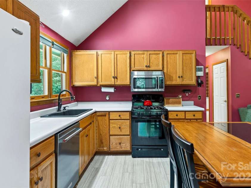 349 Quarry Trail, Old Fort, NC 28762.  MLS# CAR4291965, YatesRealty ID 33208. 