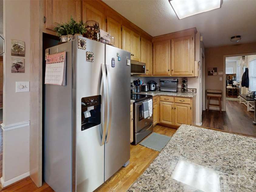 1323 Worthington Place, Lincolnton, NC 28092.  MLS# CAR4388518, YatesRealty ID 33209. 