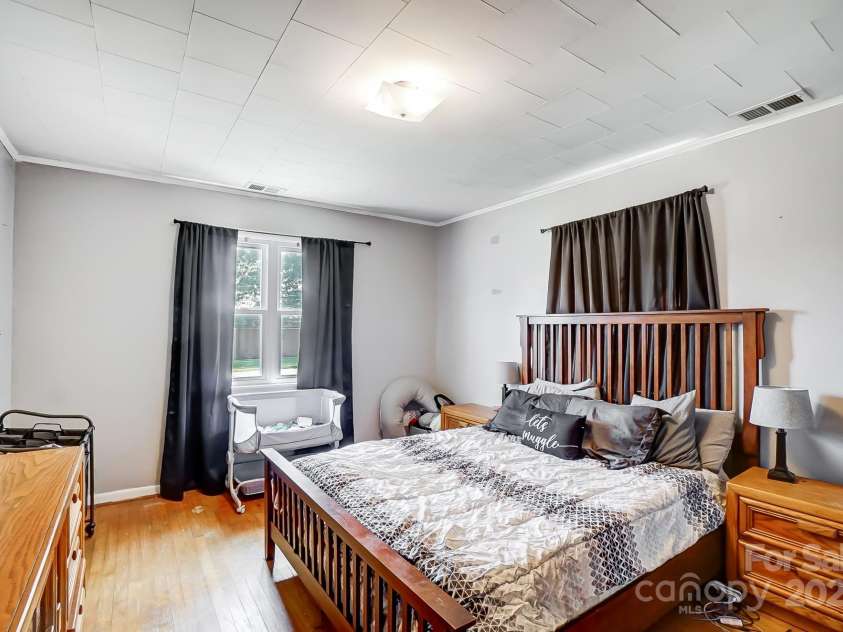 115 Abernathy Street, Mount Holly, NC 28120.  MLS# CAR4181157, YatesRealty ID 3321. Primary Bedroom