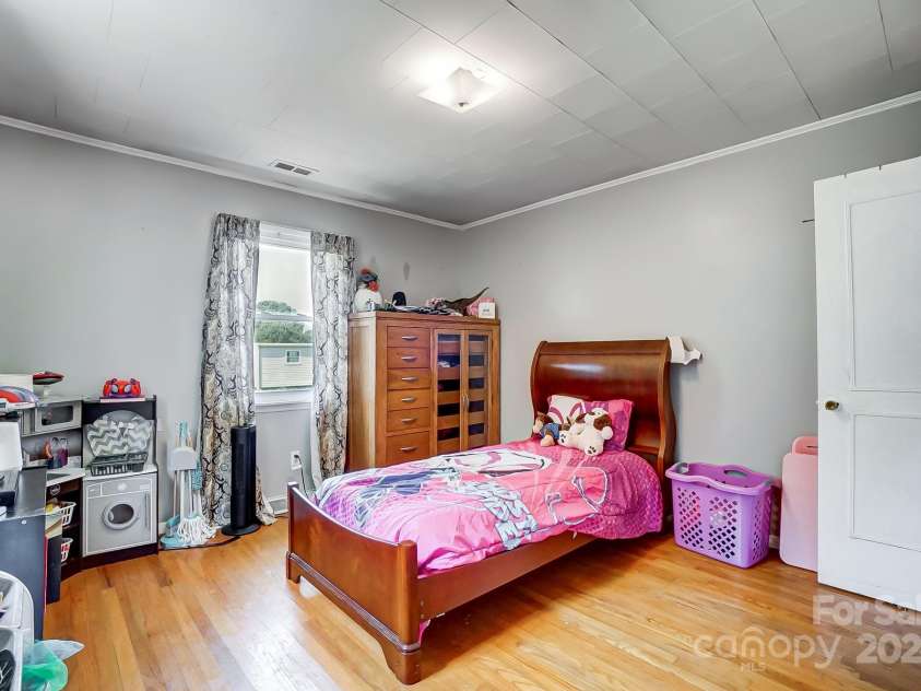 115 Abernathy Street, Mount Holly, NC 28120.  MLS# CAR4181157, YatesRealty ID 3321. Second Bedroom