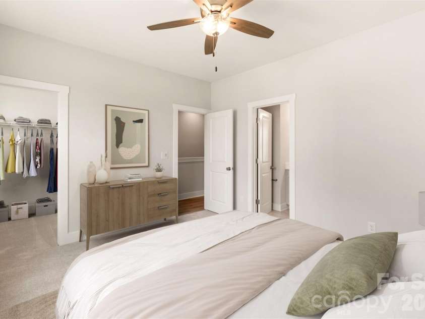 429 Nathaniel Way, Charlotte, NC 28213.  MLS# CAR4183043, YatesRealty ID 3321. Premier Suite *Virtually Staged*