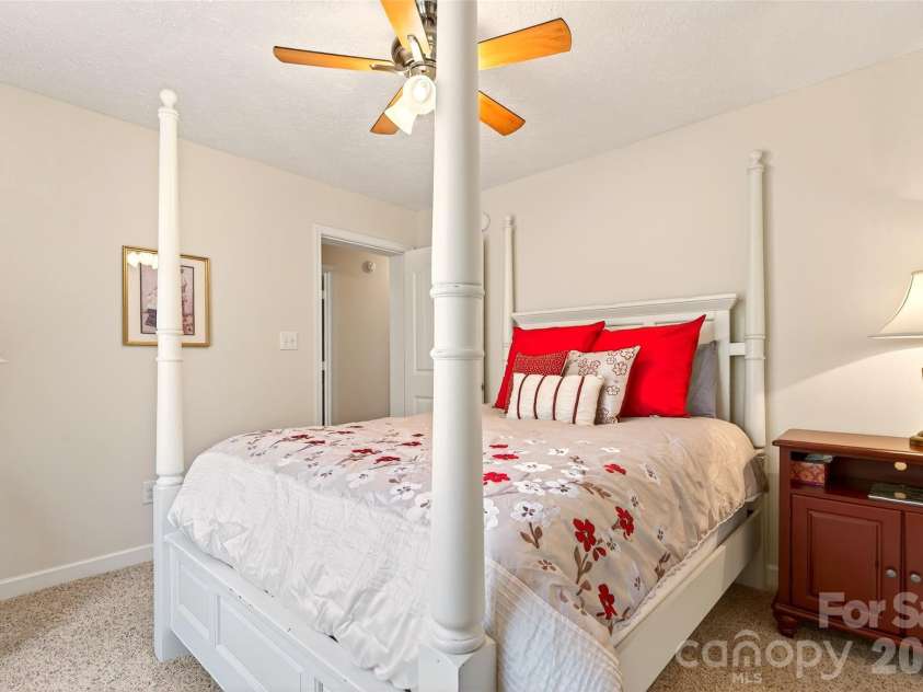 741 Blue Ridge Drive, Marion, NC 28752.  MLS# CAR4350929, YatesRealty ID 3321. 