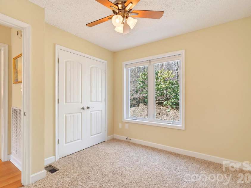 741 Blue Ridge Drive, Marion, NC 28752.  MLS# CAR4350929, YatesRealty ID 3321. 
