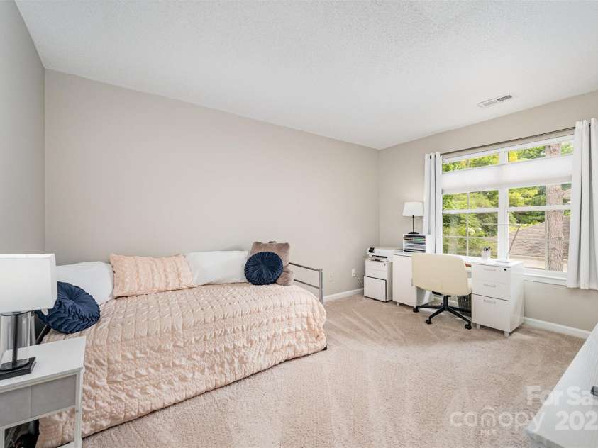 12223 Savannah Garden Drive, Charlotte, NC 28273.  MLS# CAR4274964, YatesRealty ID 33210. Second bedroom upstairs