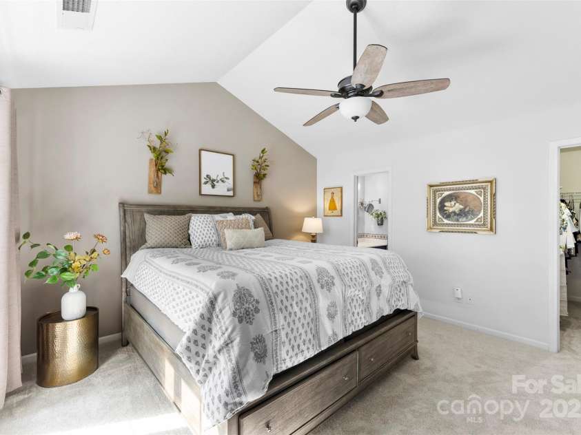 1352 Walnut Hill Drive, Rock Hill, SC 29732.  MLS# CAR4279981, YatesRealty ID 33211. 