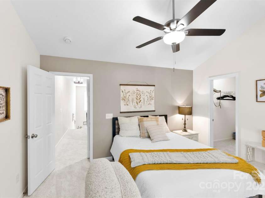 1352 Walnut Hill Drive, Rock Hill, SC 29732.  MLS# CAR4279981, YatesRealty ID 33211. 