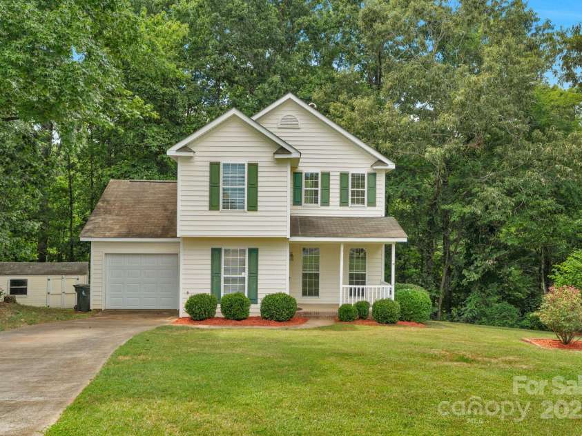 923 Buttermilk Lane, Monroe, NC 28110.  MLS# CAR4286325, YatesRealty ID 33212. 