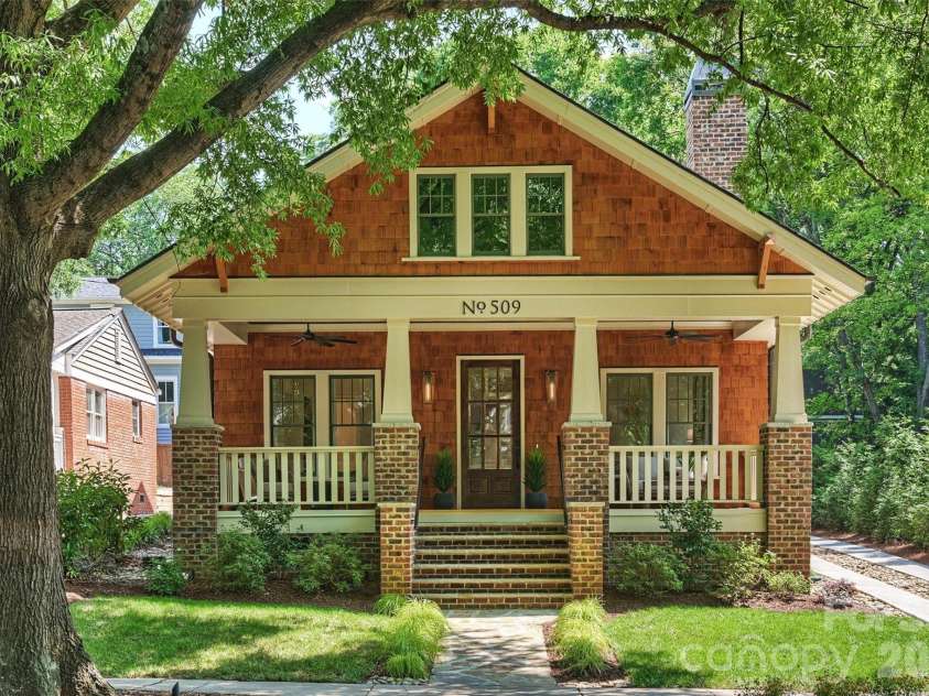 509 Tremont Avenue, Charlotte, NC 28203.  MLS# CAR4394398, YatesRealty ID 33213. 