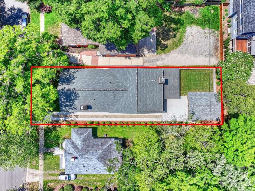 509 Tremont Avenue, Charlotte, NC 28203.  MLS# CAR4394398, YatesRealty ID 33213. 