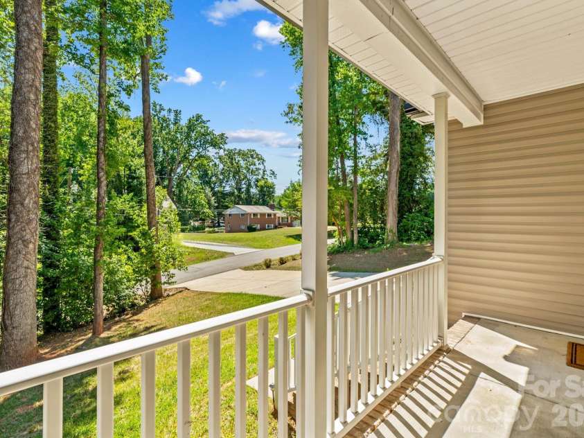 1011 Terrace Drive, Salisbury, NC 28146.  MLS# CAR4394693, YatesRealty ID 33214. 
