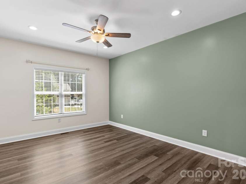1011 Terrace Drive, Salisbury, NC 28146.  MLS# CAR4394693, YatesRealty ID 33214. 