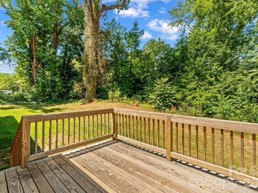 1011 Terrace Drive, Salisbury, NC 28146.  MLS# CAR4394693, YatesRealty ID 33214. 