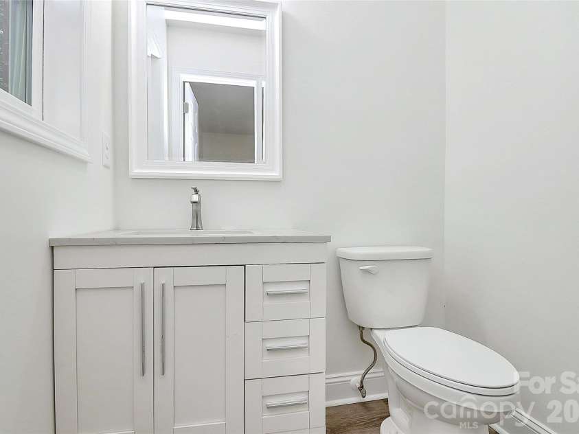 3211 Lancaster Highway, Monroe, NC 28112.  MLS# CAR4284989, YatesRealty ID 33214. 