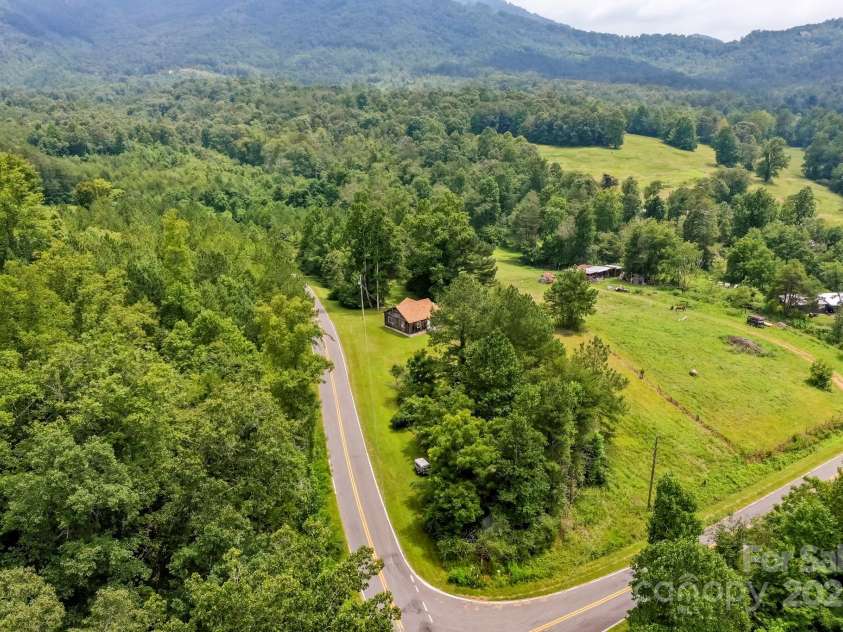 600 Hemphill Road, Union Mills, NC 28167.  MLS# CAR4291240, YatesRealty ID 33219. 
