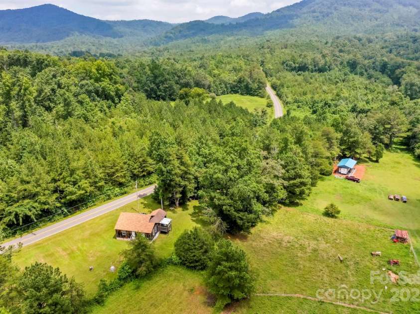 600 Hemphill Road, Union Mills, NC 28167.  MLS# CAR4291240, YatesRealty ID 33219. 
