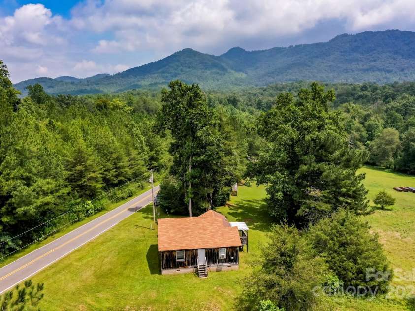 600 Hemphill Road, Union Mills, NC 28167.  MLS# CAR4291240, YatesRealty ID 33219. 