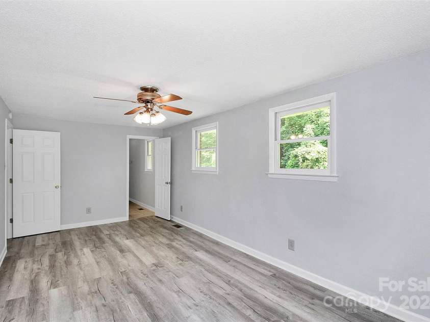 1613 Ohenry Lane, Fort Mill, SC 29708.  MLS# CAR4193922, YatesRealty ID 3322. Primary Bedroom