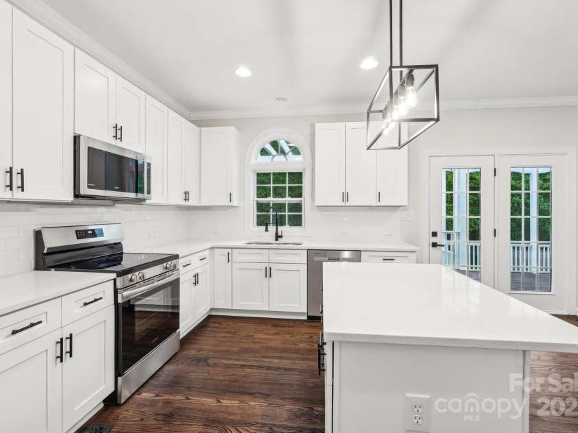 5745 Snapdragon Lane, Huntersville, NC 28078.  MLS# CAR4287848, YatesRealty ID 33221. 