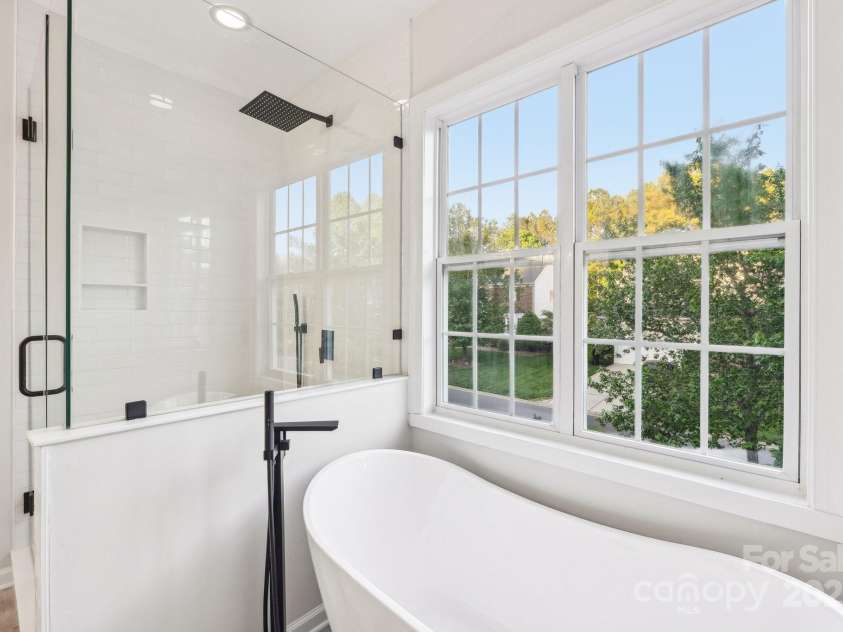 5745 Snapdragon Lane, Huntersville, NC 28078.  MLS# CAR4287848, YatesRealty ID 33221. 