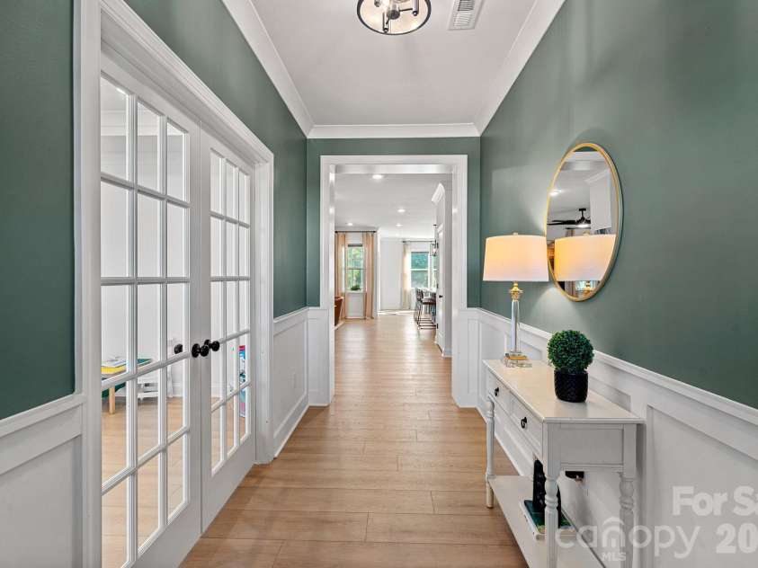 8604 Bridgegate Drive, Huntersville, NC 28078.  MLS# CAR4395999, YatesRealty ID 33221. 