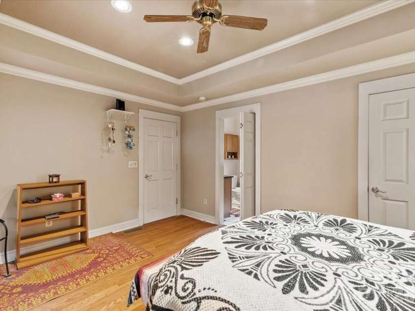196 French Broad Street, Brevard, NC 28712.  MLS# CAR4397130, YatesRealty ID 33222. 