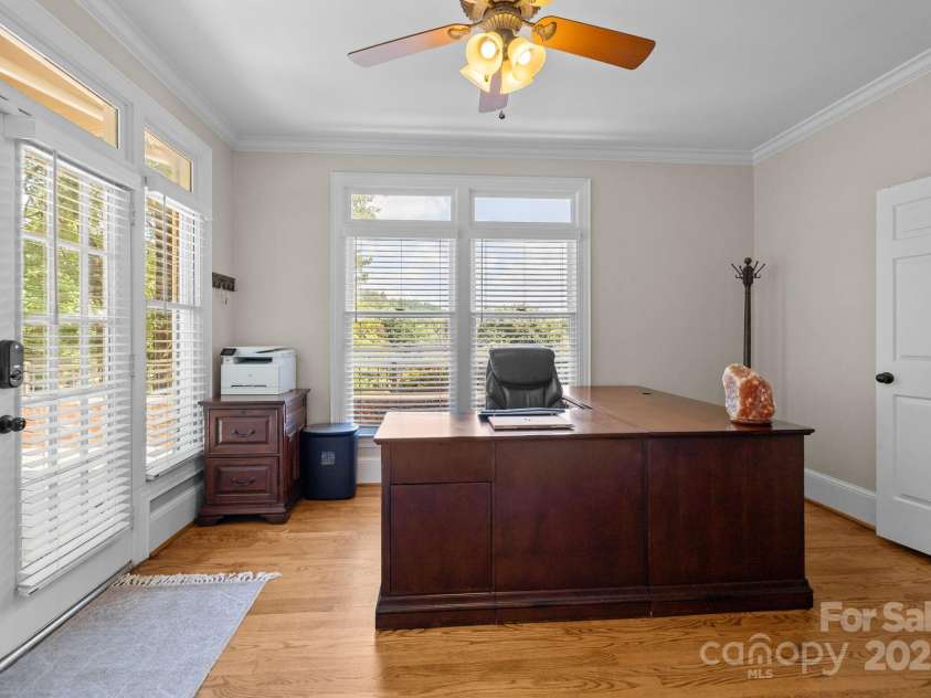 403 Maymont Drive, Cramerton, NC 28032.  MLS# CAR4292939, YatesRealty ID 33226. 